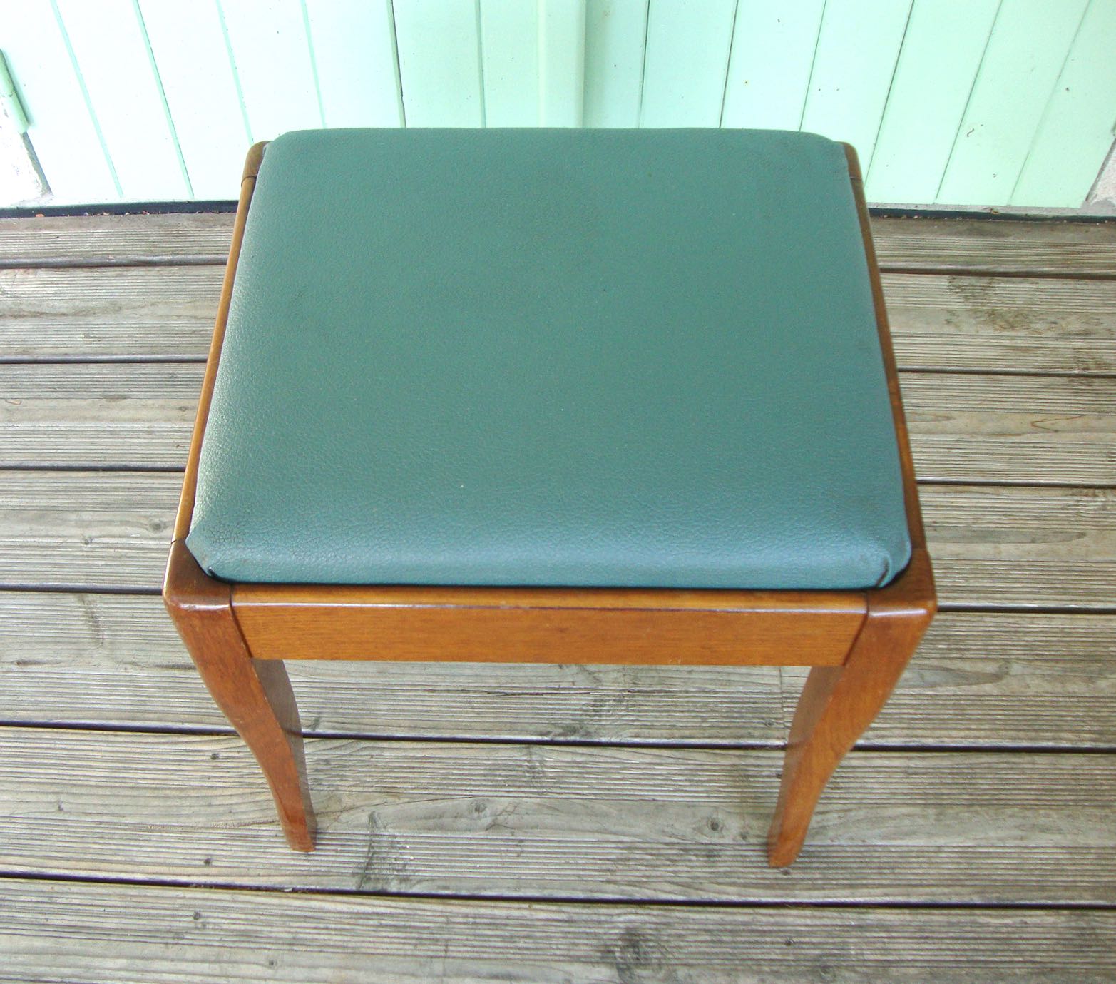 Sewing box worker's stool