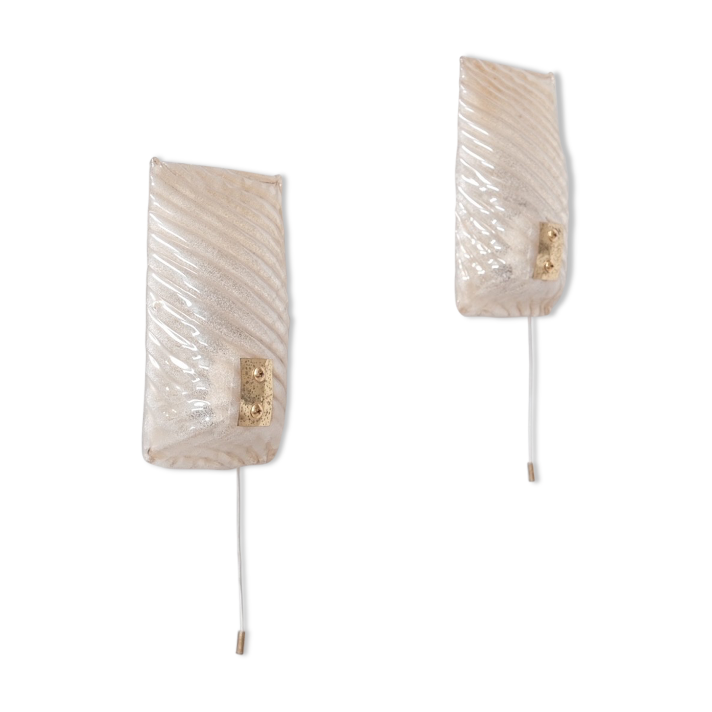 Pair of Mid-Century Italian Golden Wall Lights