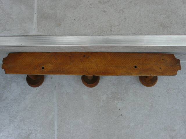 Wall-mounted coat rack made of turned wood imitating bamboo, 3 hooks.