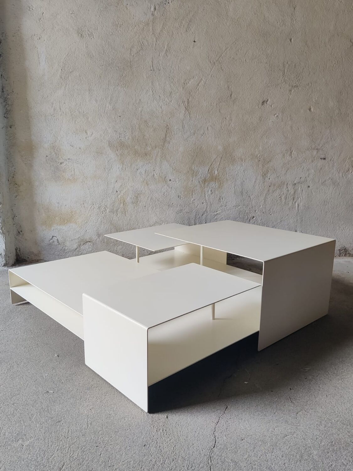 B2 coffee table for Living Divani