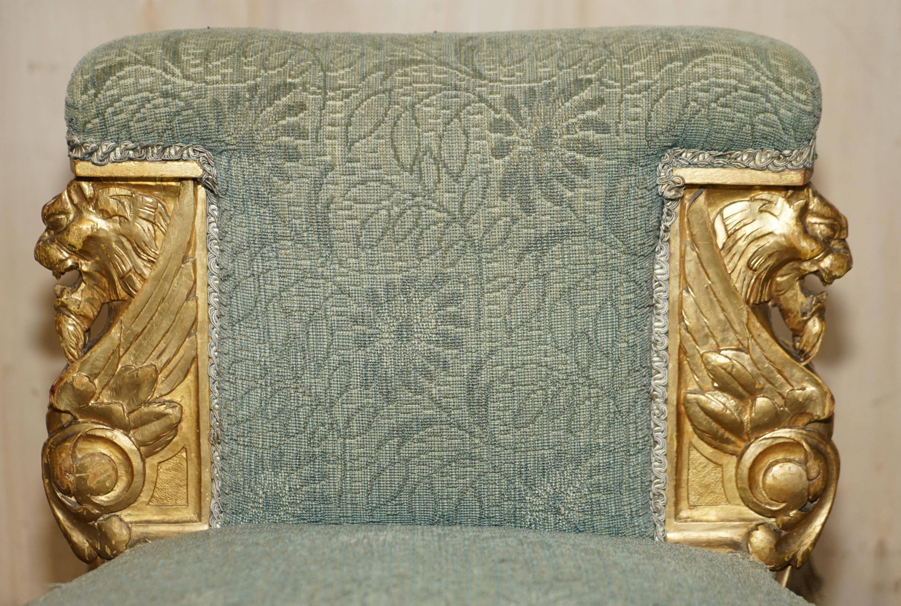 Canapé Tête-à-Tête italien doré sculpté main 18ème siècle vers 1740