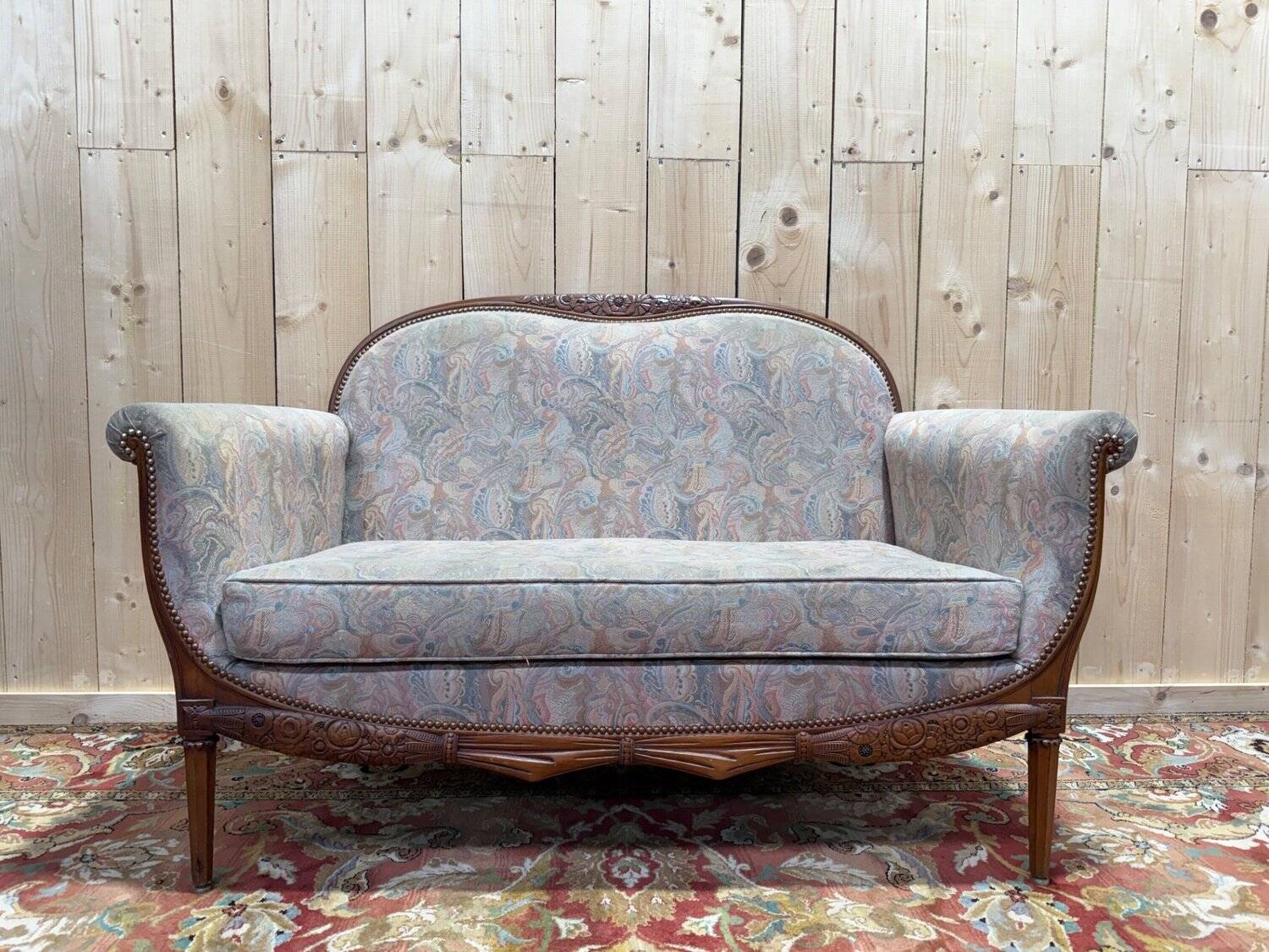 Art Deco banquette attributed to Paul Follot, 1920s.