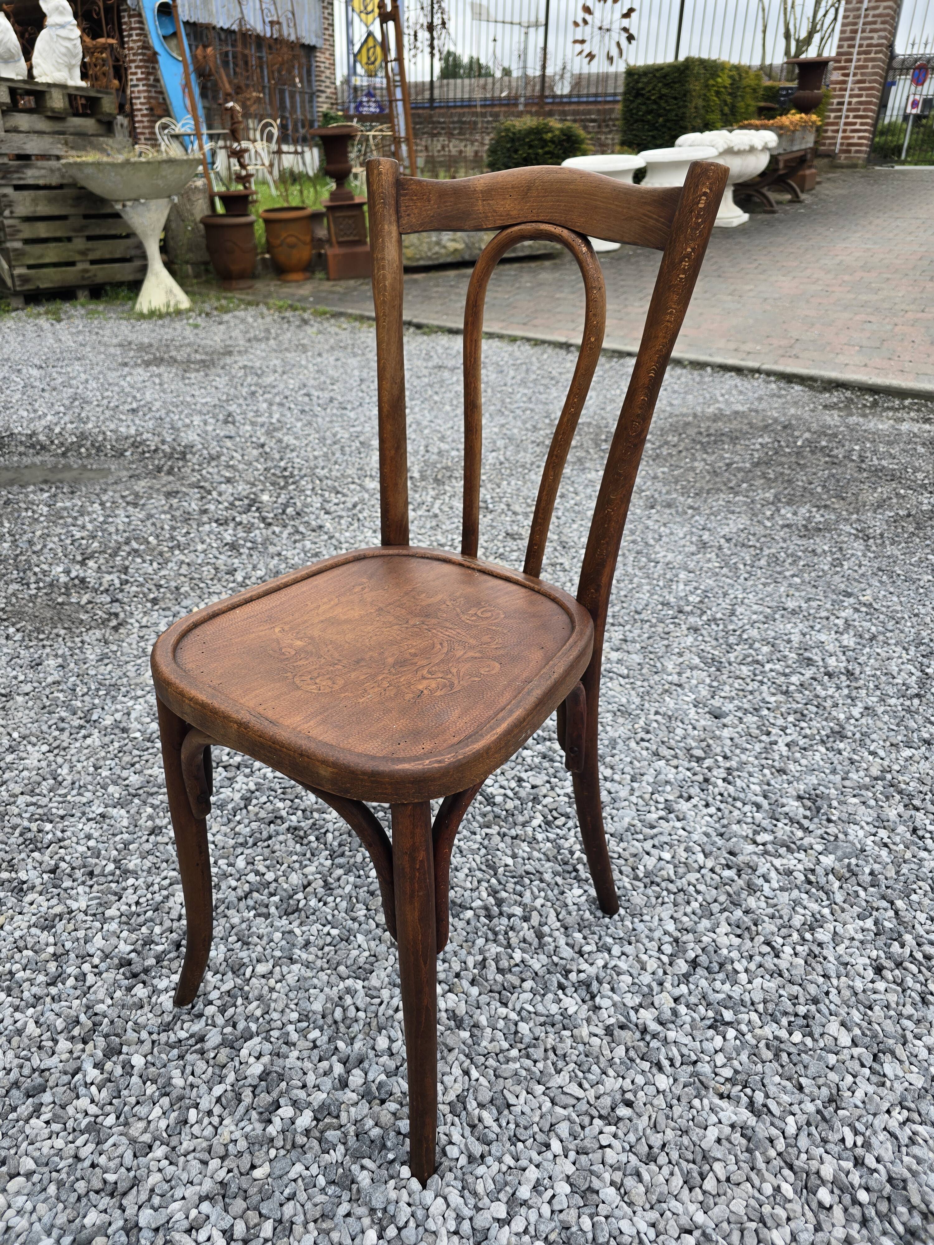 Bentwood bistro chair