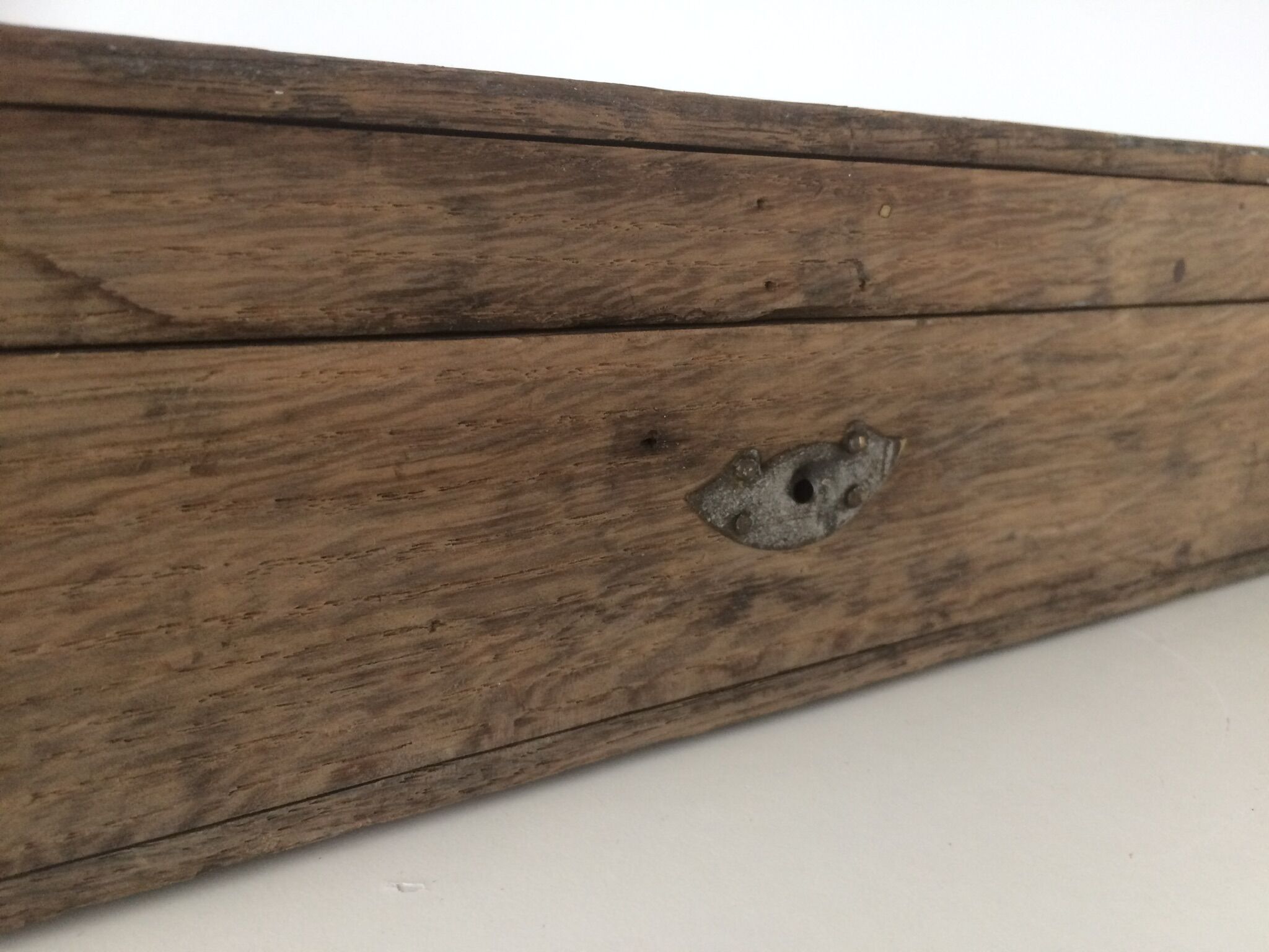 Small vintage wooden box