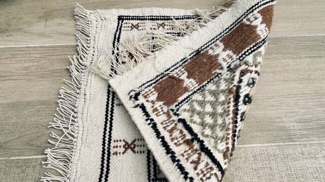 1980s cotton kilim rug