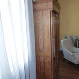 Pitch pine wood mirror bonnetiere