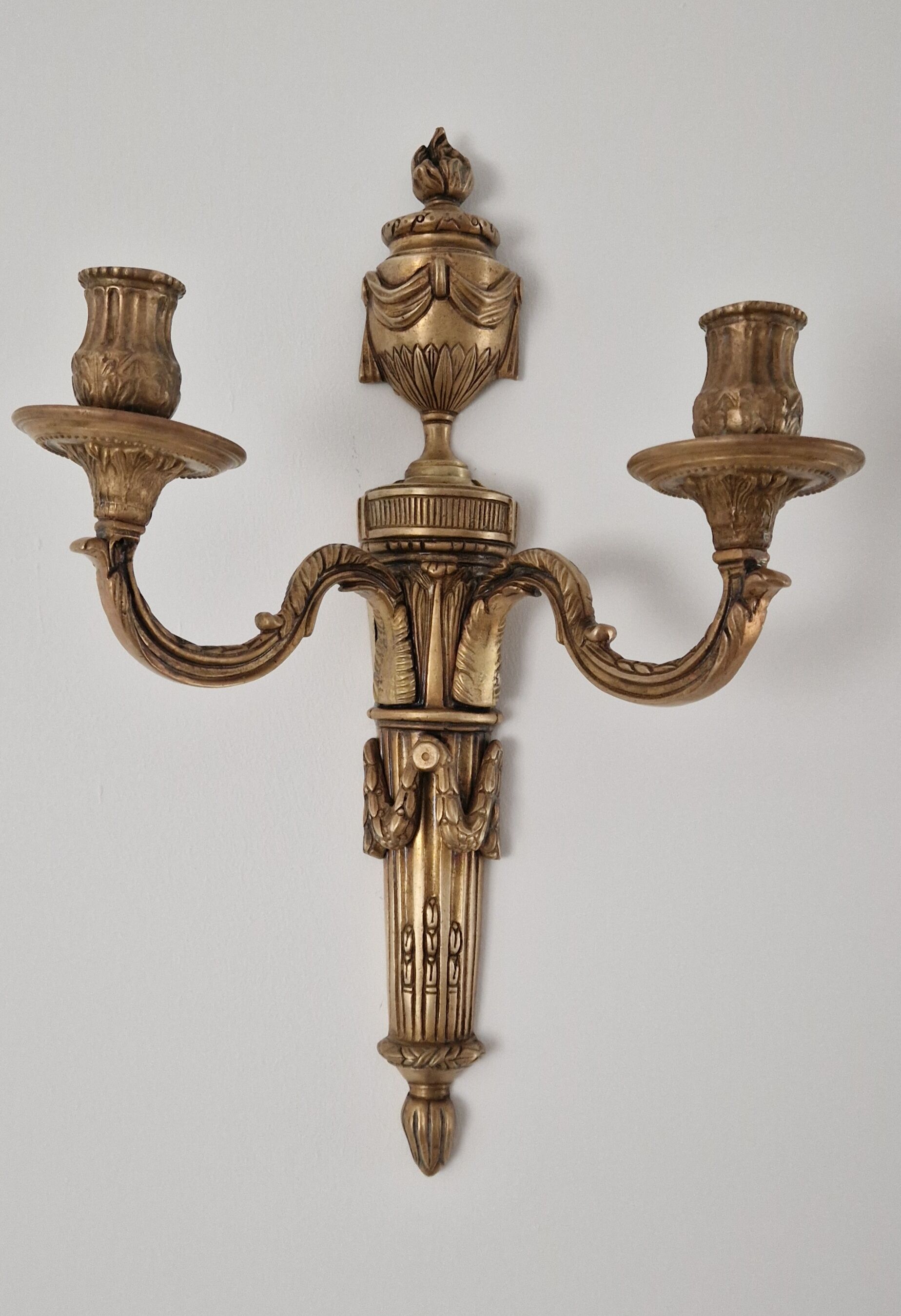 Napoleon III era bronze wall lamp