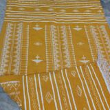 Tapis jaune et blanc fait main traditionnel en pure laine 110x210cm