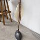 Lampadaire bronze et corde 1970