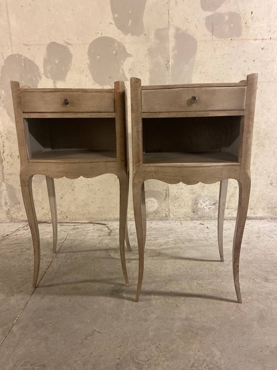 Paire  de chevets ancien rénovés - Patine à l’ancienne