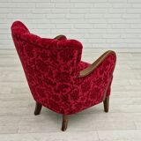 Années 1960, design danois, fauteuil en tissu rouge cerise, très bon état d’origine.