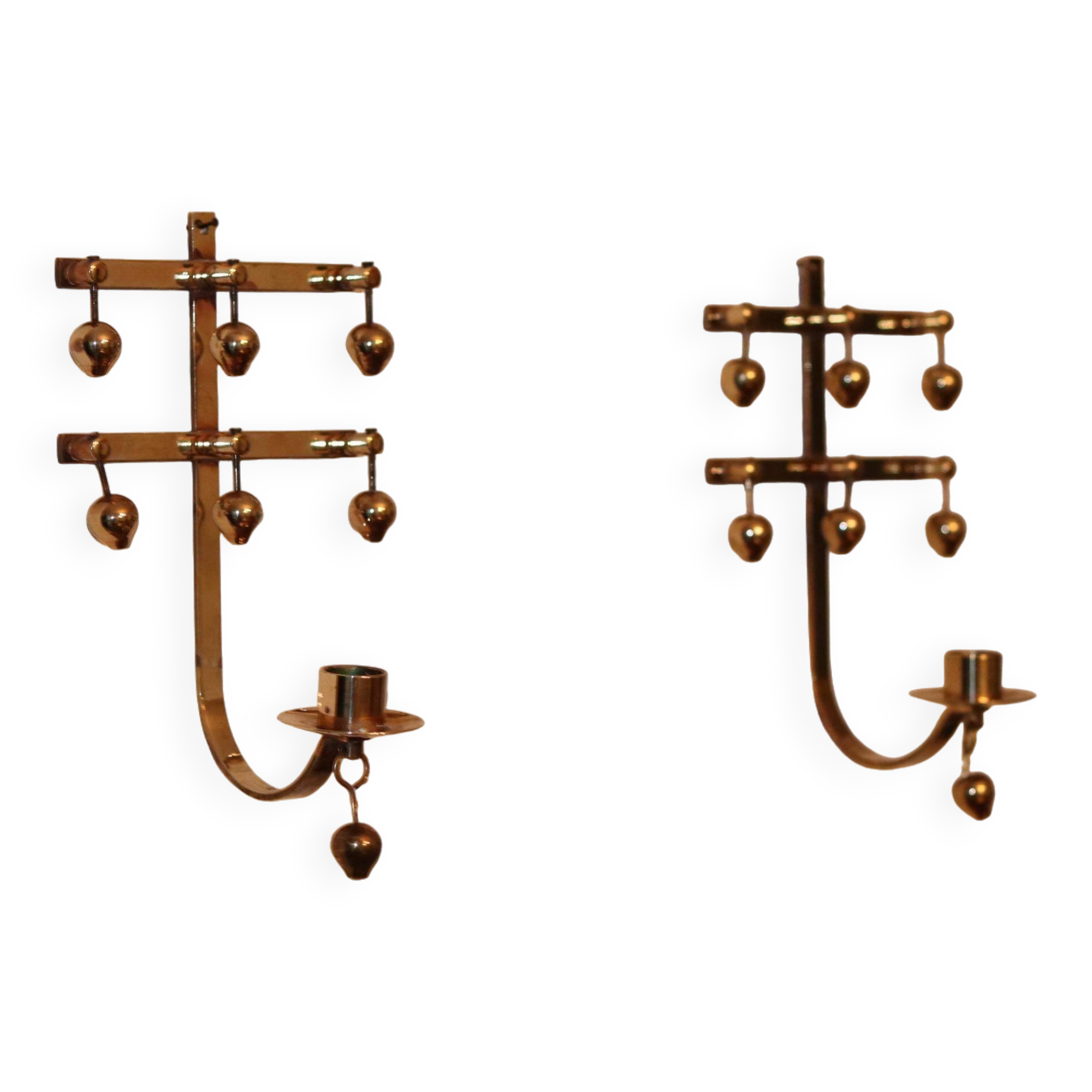 Paire d'appliques suédoises en laiton du milieu du siècle par Kee Mora