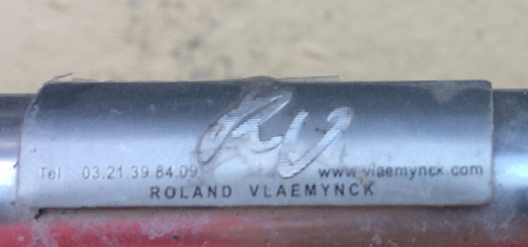 Eight Roland Vlaemynck aluminum coffee terrace armchairs (stackable)