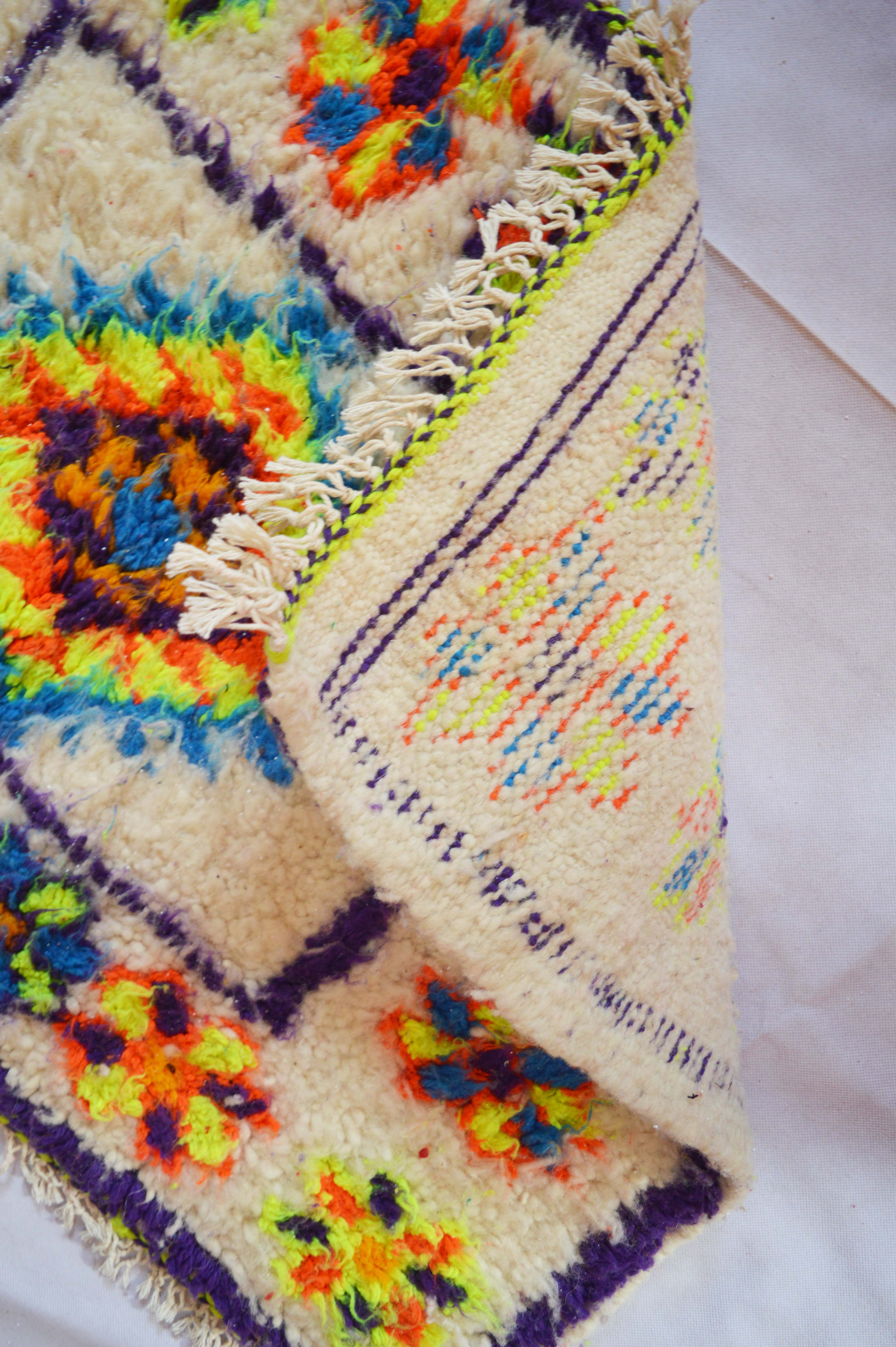 Colorful berber carpet 83 x 61 cm