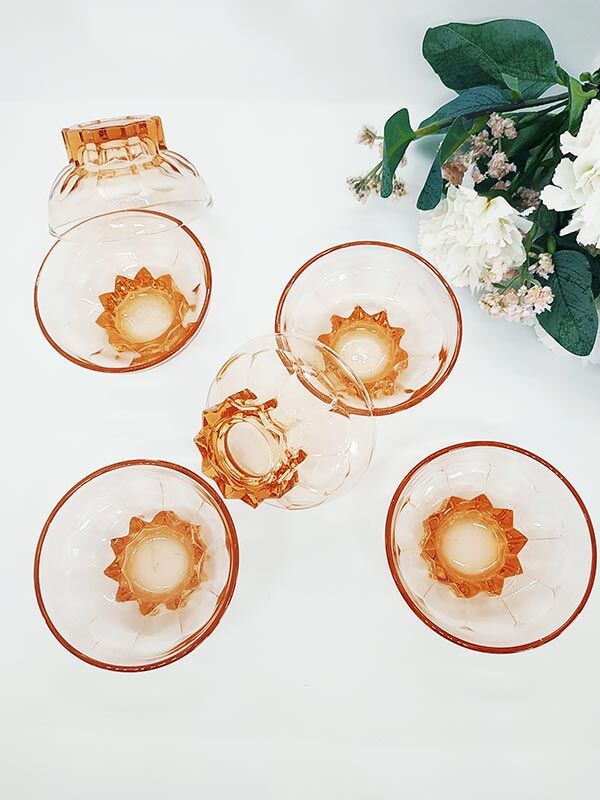 Lot of 6 glasses of pink champagne of 70 years