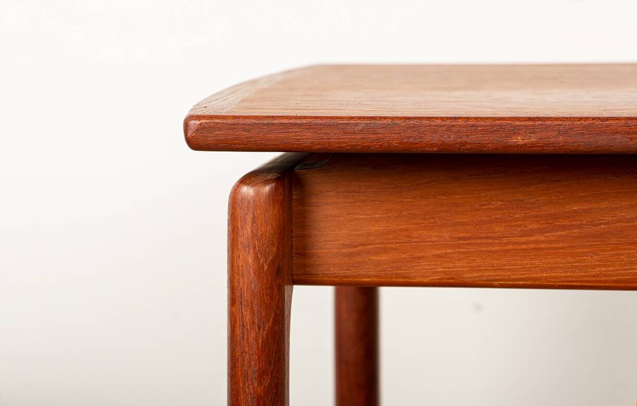Danish coffee table in teak model 019 by Ole Wansher for Poul Jeppesen.