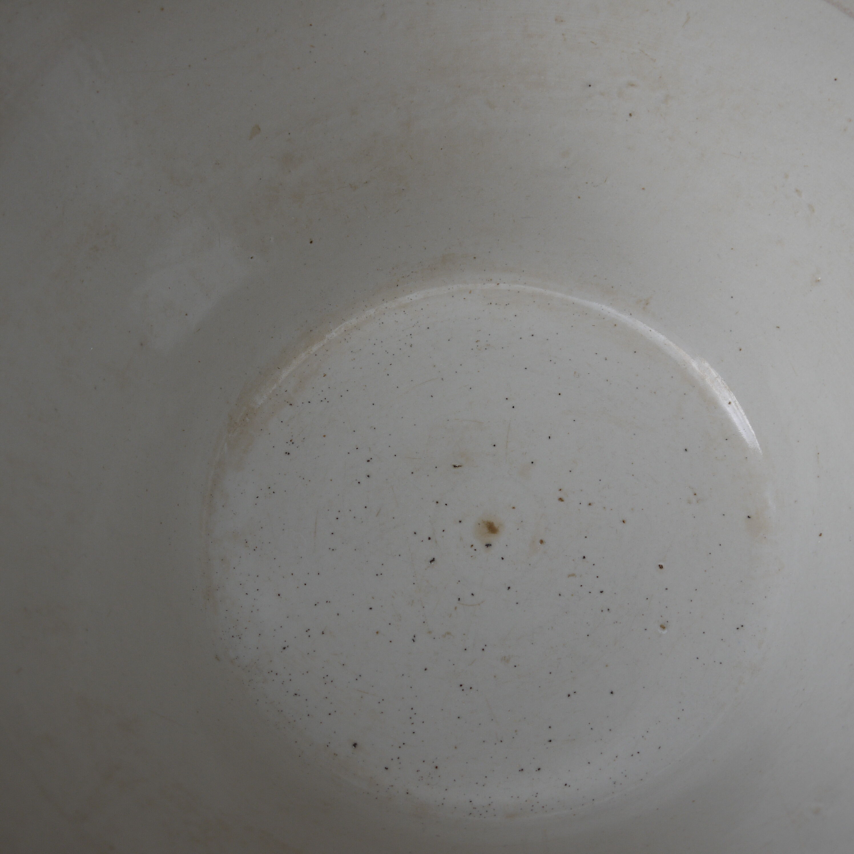 Grésale large terracotta dish