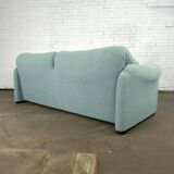 Canapé Cassina Maralunga turquoise / vert conçu par Vico Magistretti