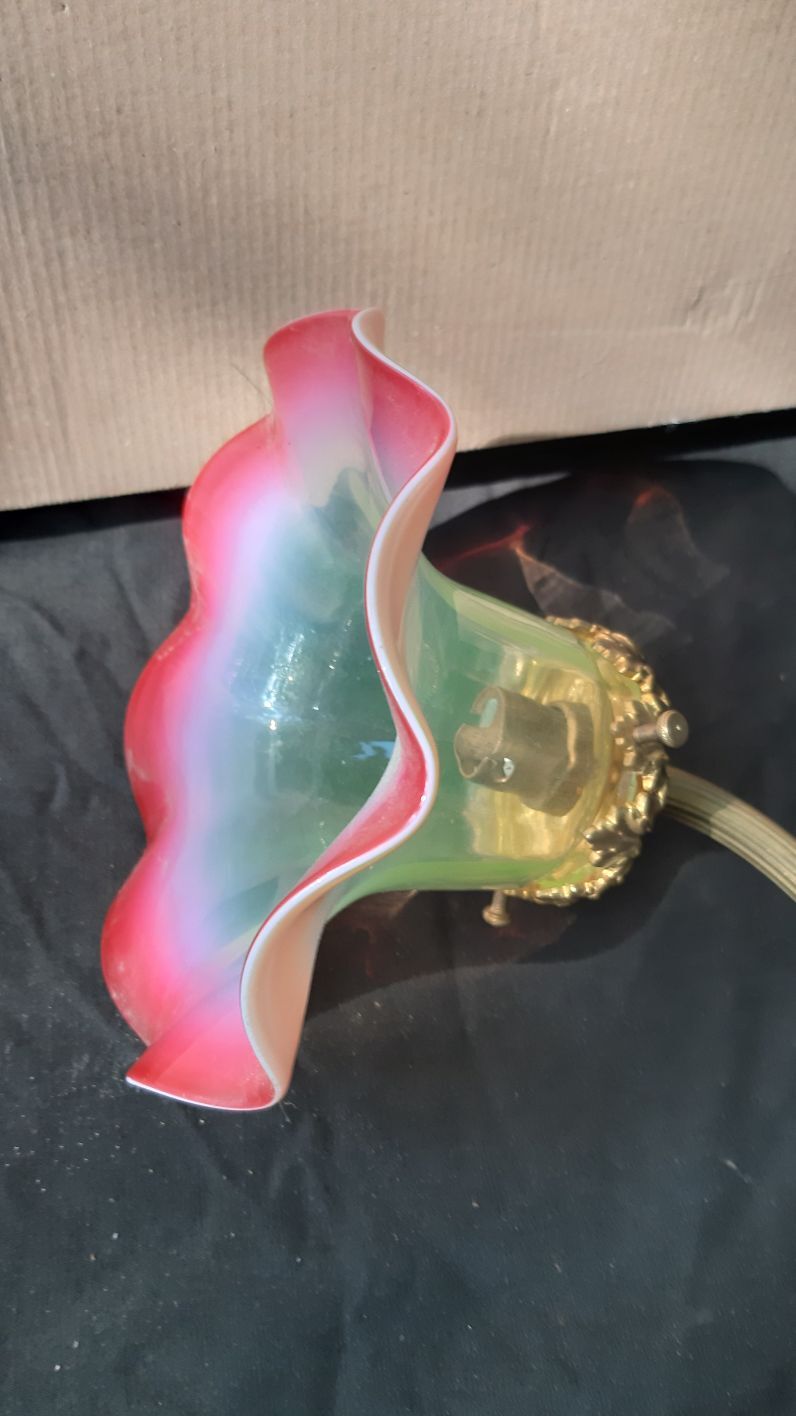 Art deco bronze wall lamp