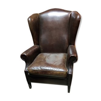Leather armchair with ear in the British style of the late XX s
