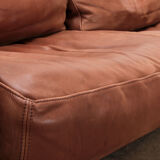 Vintage sofa gognac color model budapest design by paola navone by baxter.