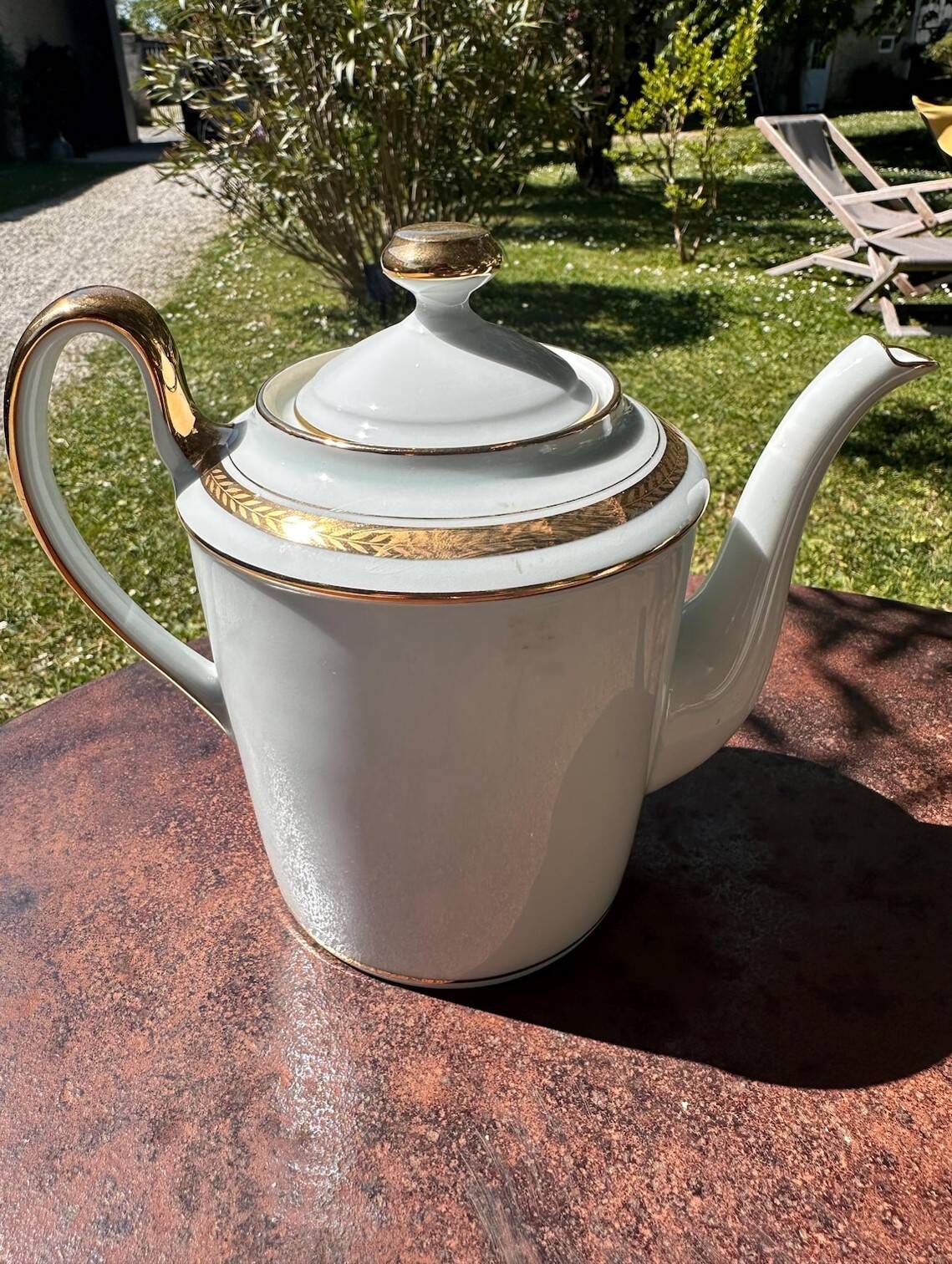 teapot, sugar bowl, cream jug, porcelain from Sologne, Larchevêque