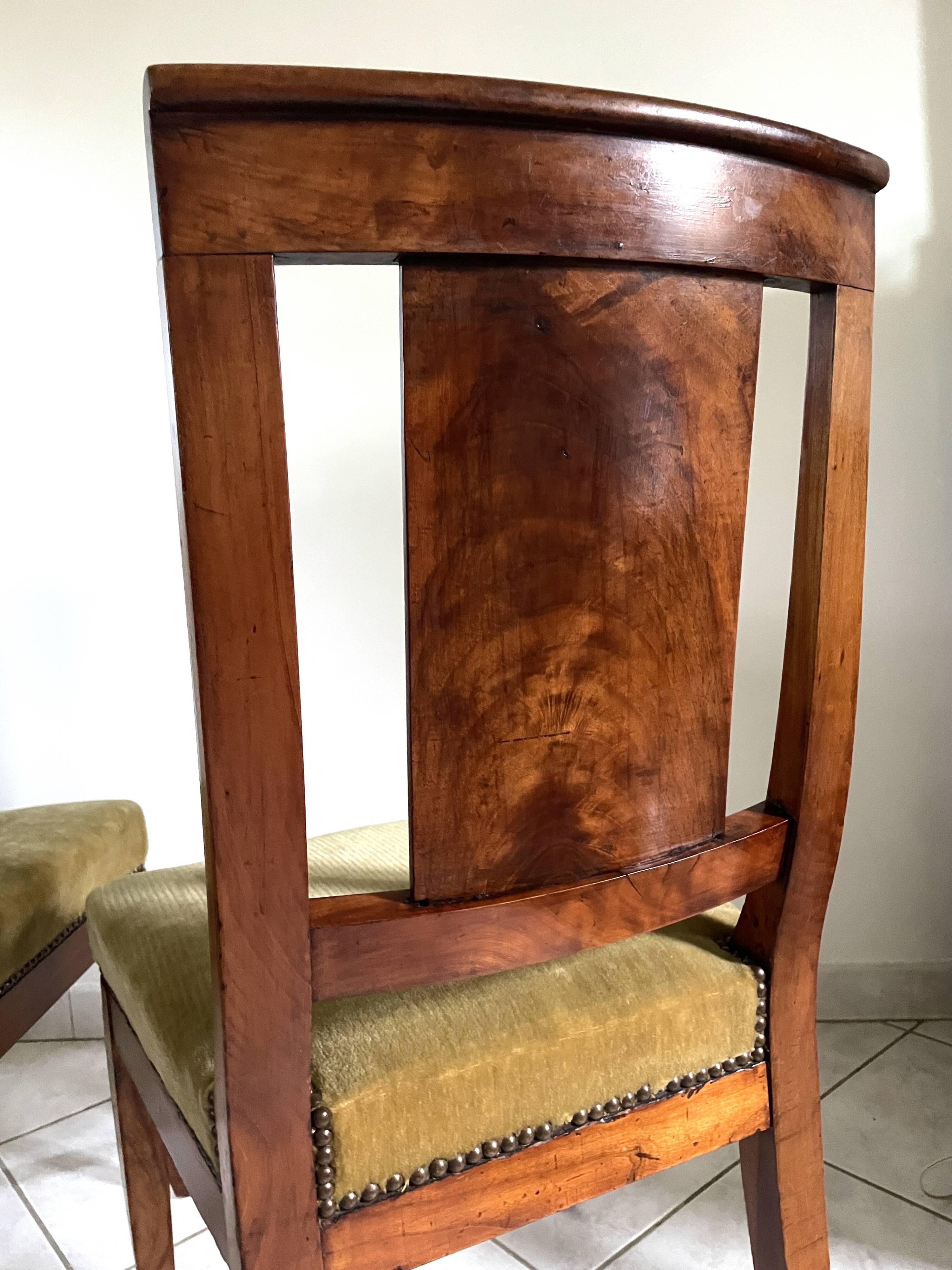 Pair of wooden chairs in green corduroy velvet in Directoire style.