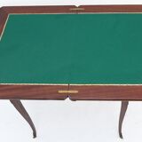 Table play in marquetry