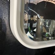 Miroir rétroéclairé en fibre de verre Italie années 70
