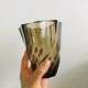 Vase en verre fumé