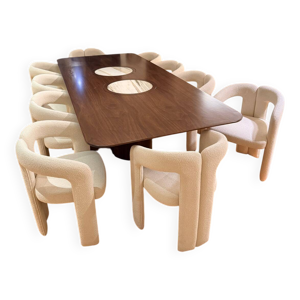 Table contemporaine et