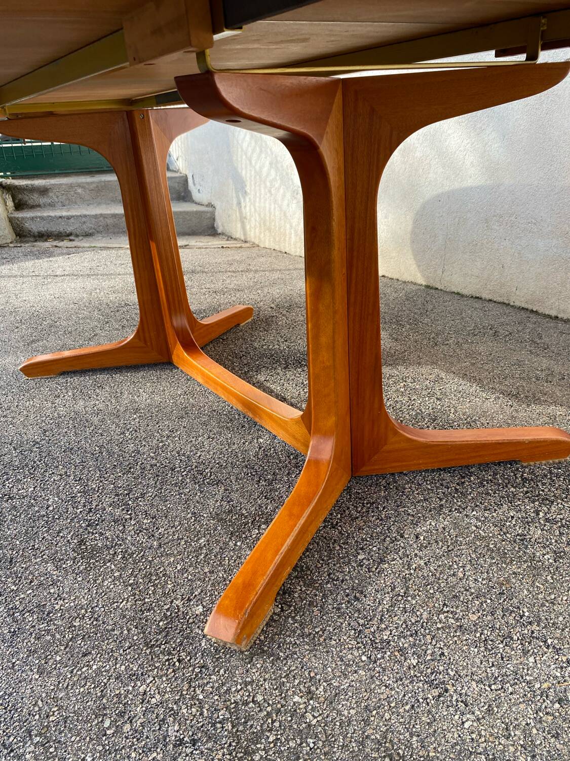 Vintage Baumann table