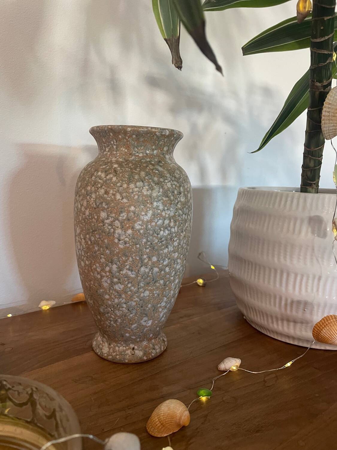 Spotted ceramic vase