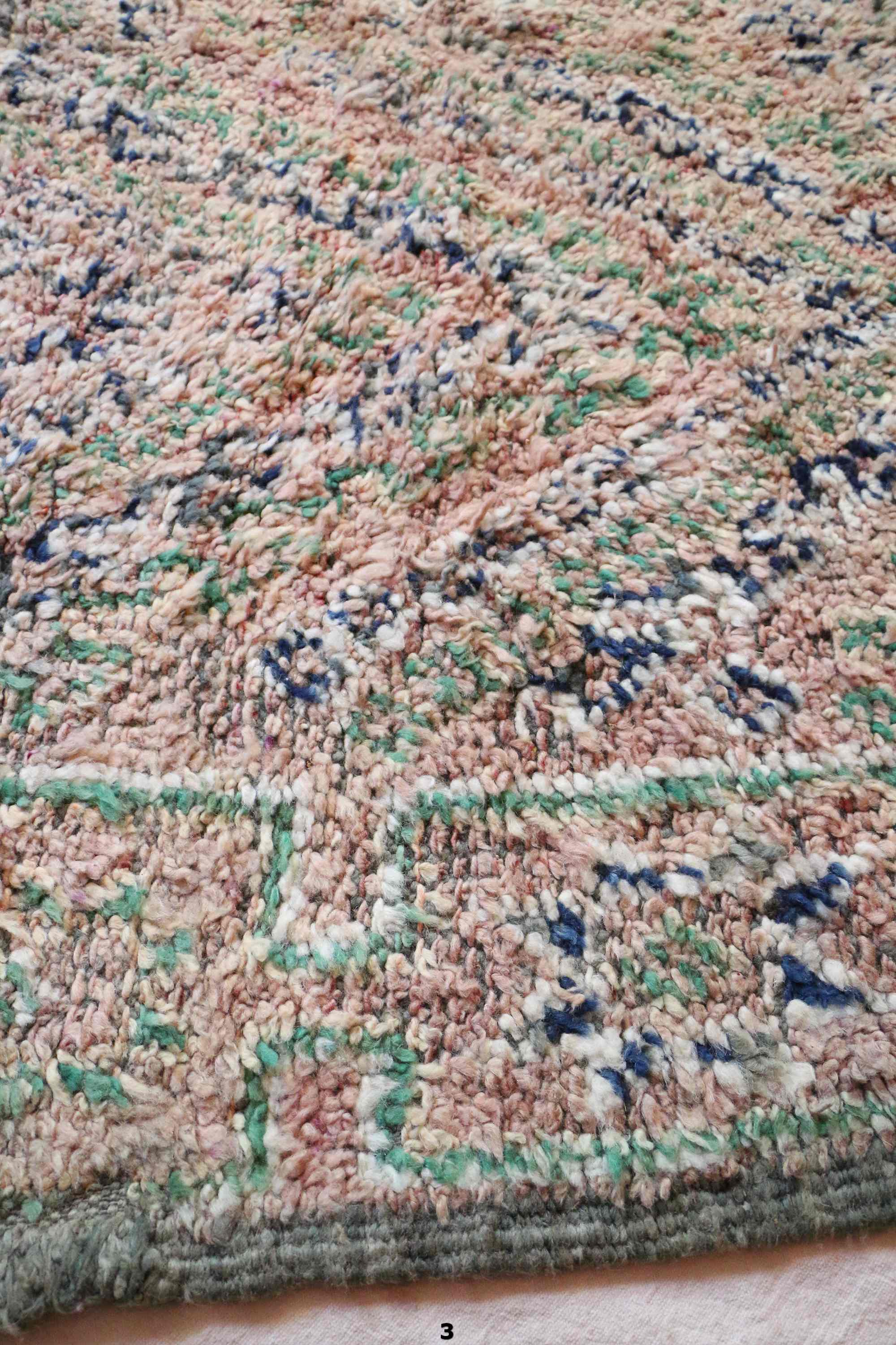 Old moroccan carpet - 174 x 319 cm