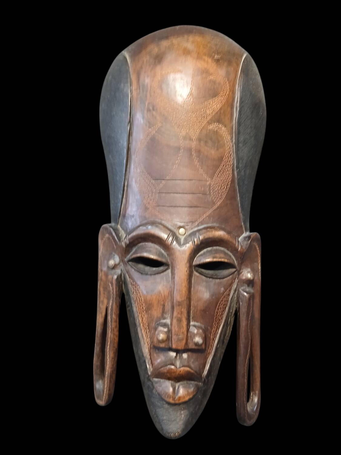 Ancient wooden mask from Kenya