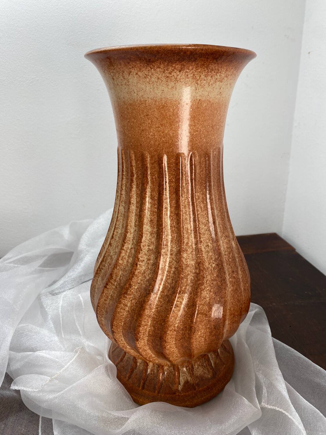 Ceramic vase