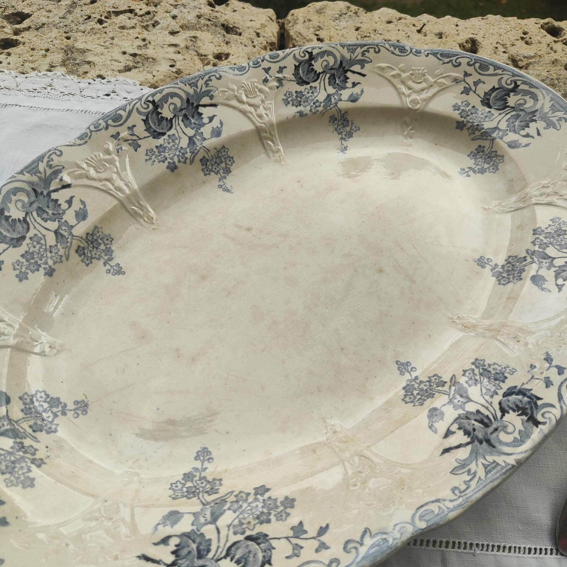 Large dish Longwy