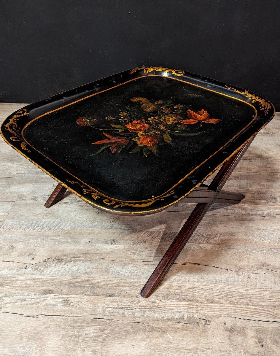 Coffee table with painted sheet metal top Napoleon III