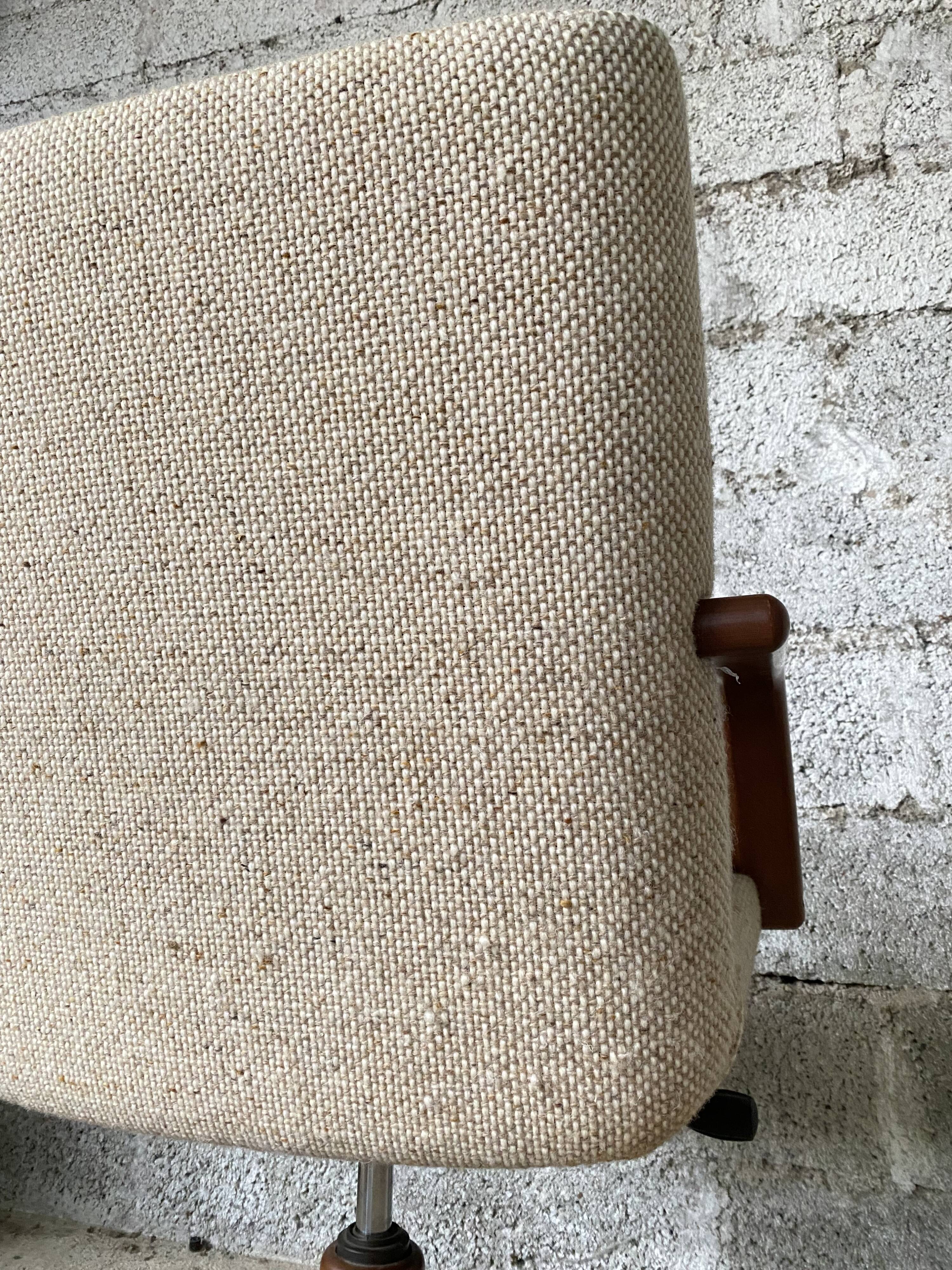 Vintage scandinavian office chair