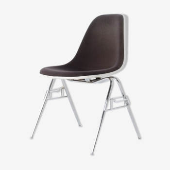 Chaise d'appoint par Charles & Ray Eames pour Herman Miller