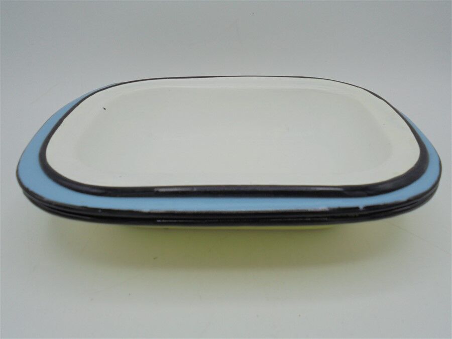 Trio of enamelled plate dishes