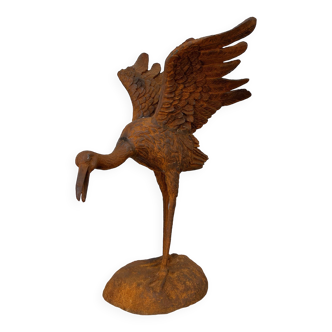 Statue en fonte heron aux ailes deployés décoration jardin