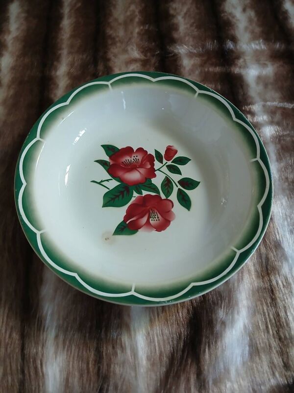 3 plats anciens Digoin et Sarreguemines