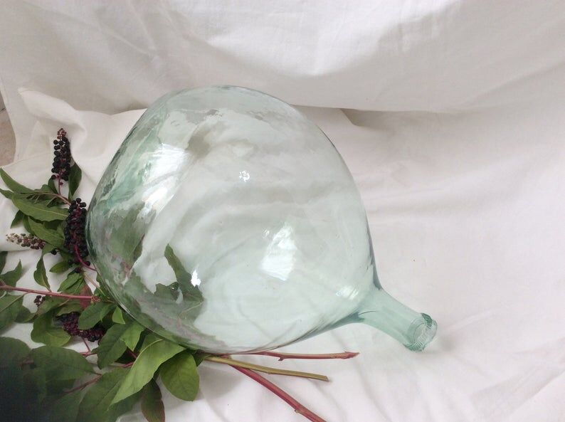 Dame-jeanne  en verre soufflé début du siècle