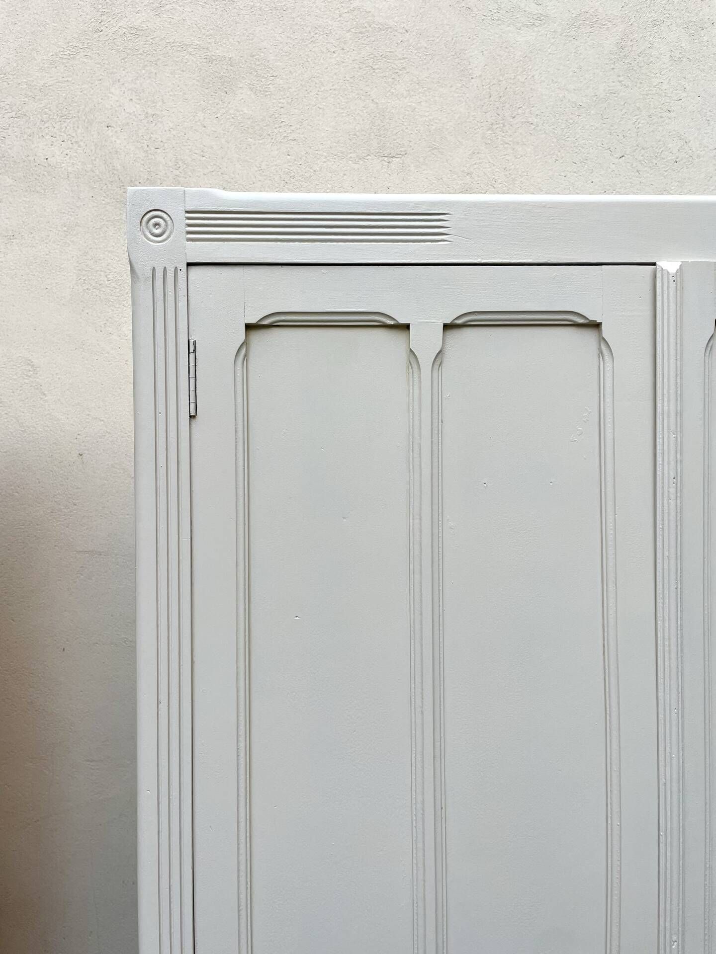 Armoire parisienne crème 