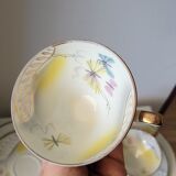 2 x breakfast set for one person (cup + saucer + small plate)