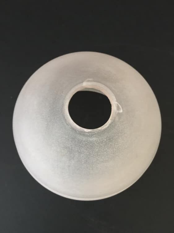Round globe in slightly pink granite glass and white glass