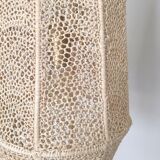 Suspension in raffia