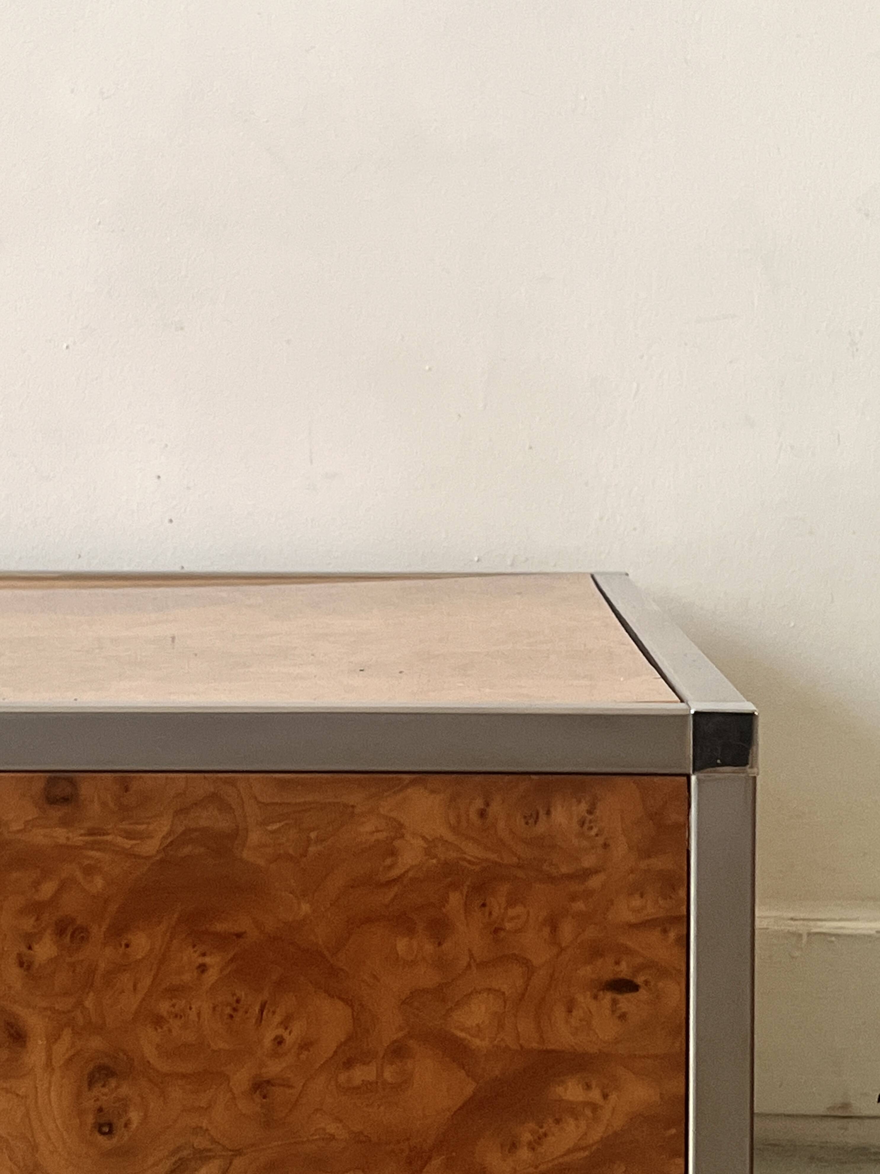 Coffee table in elm burl and chrome in the style of Willy Rizzo, 1970.