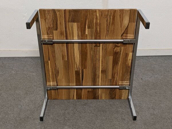 Table basse ou bout de canapé en chêne massif, France vers 1970